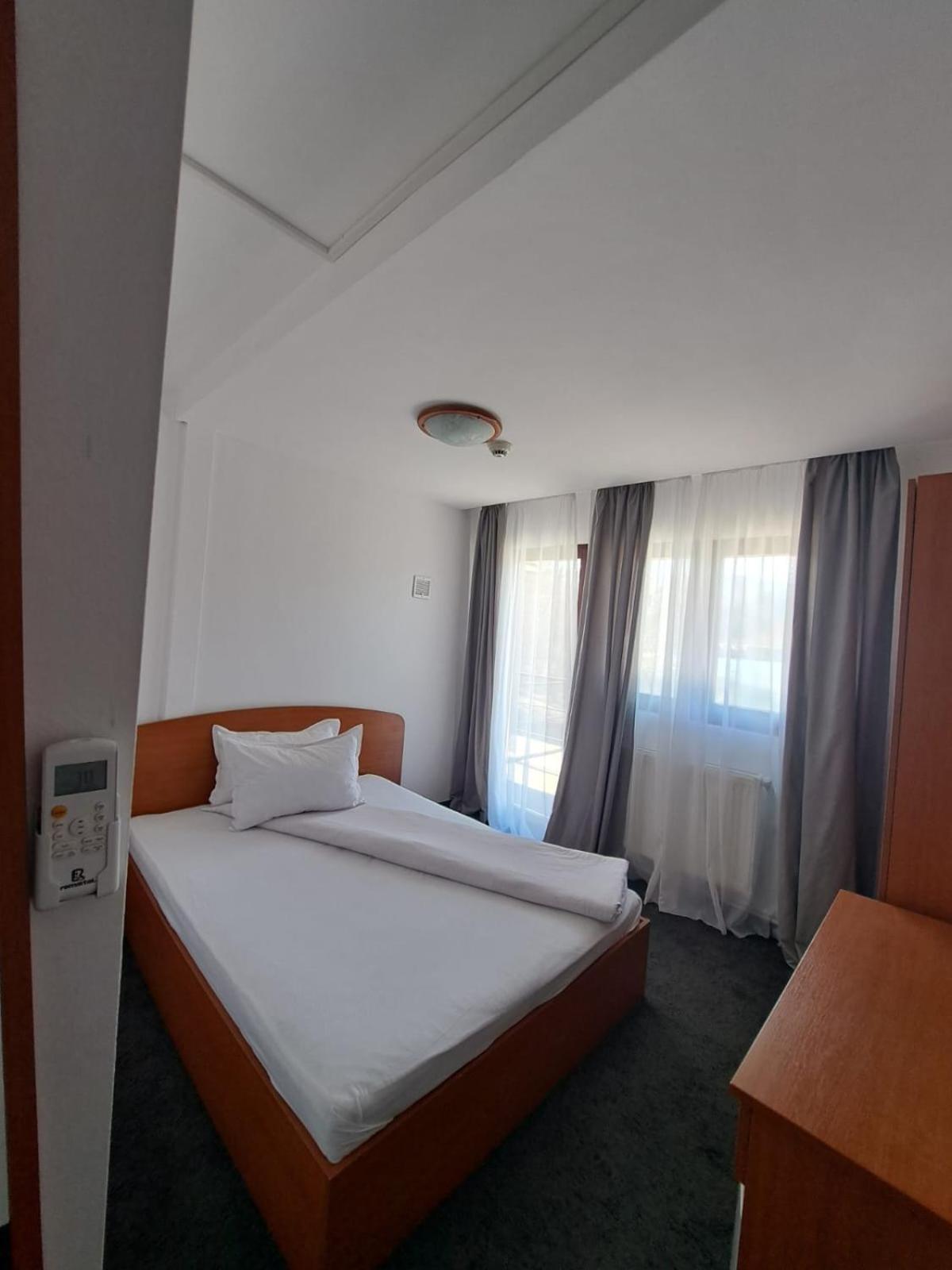 Hotel Pescarus Port Bicaz Eksteriør bilde