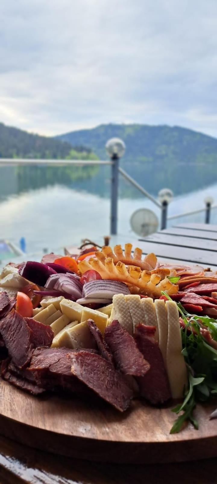 Hotel Pescarus Port Bicaz Eksteriør bilde