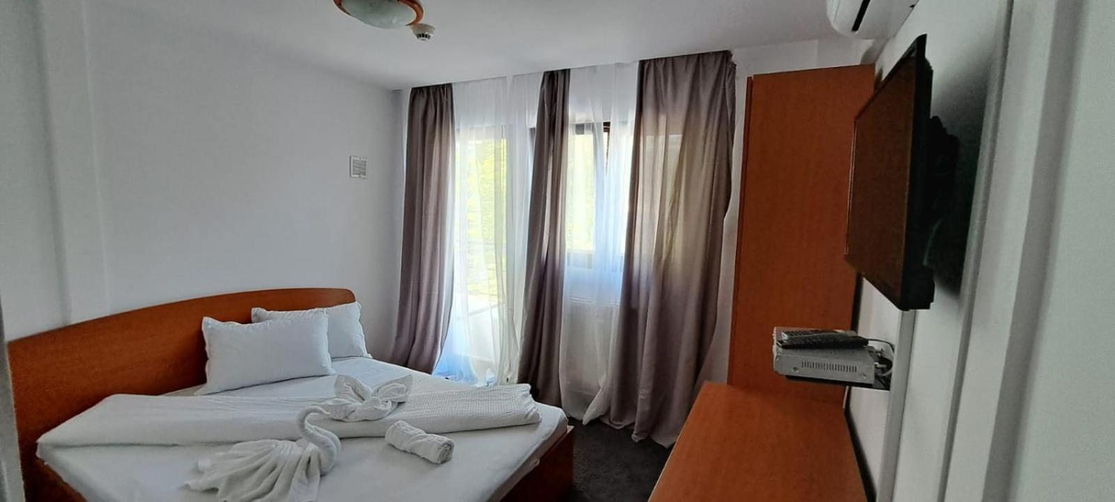 Hotel Pescarus Port Bicaz Eksteriør bilde