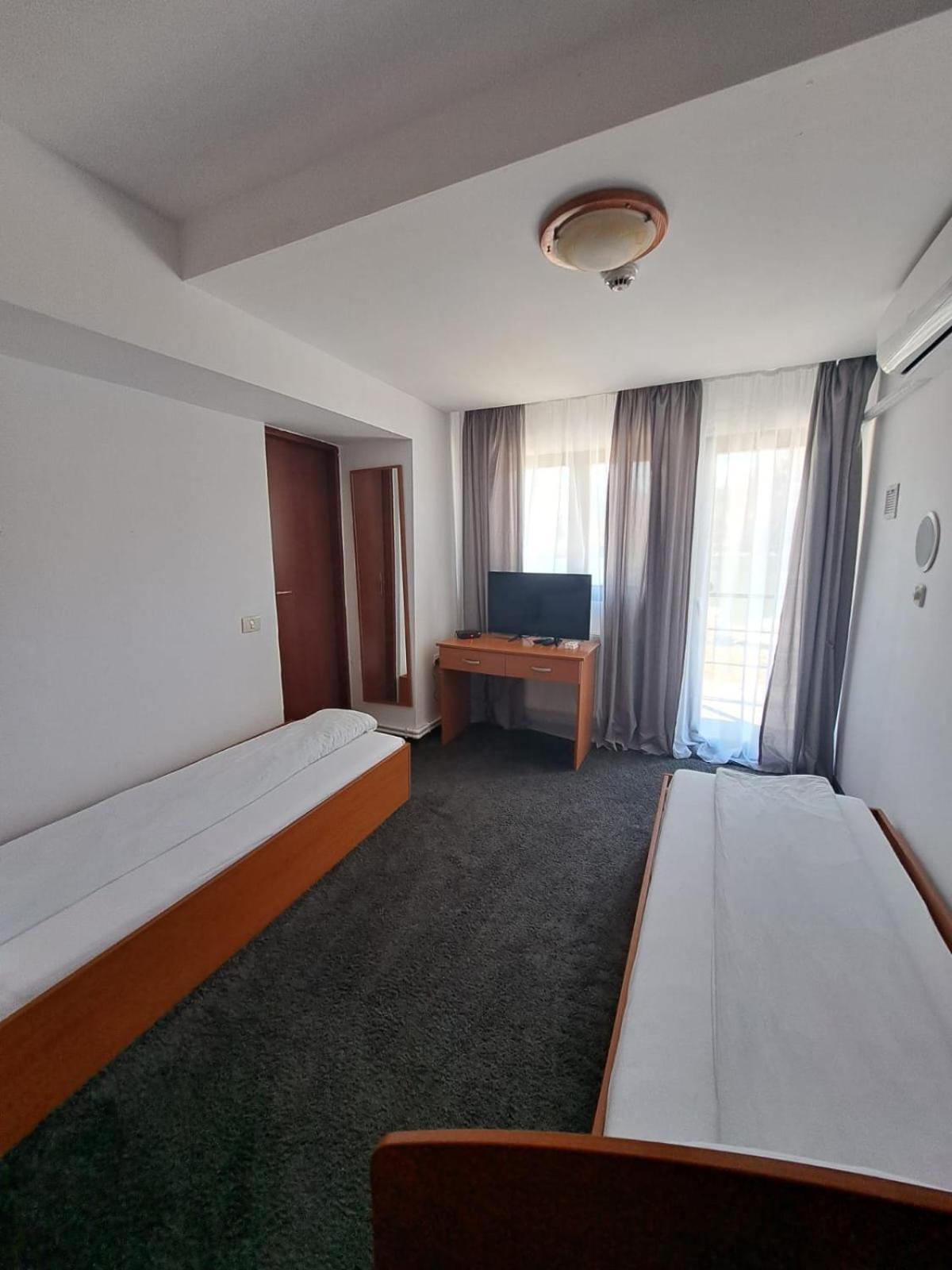 Hotel Pescarus Port Bicaz Eksteriør bilde
