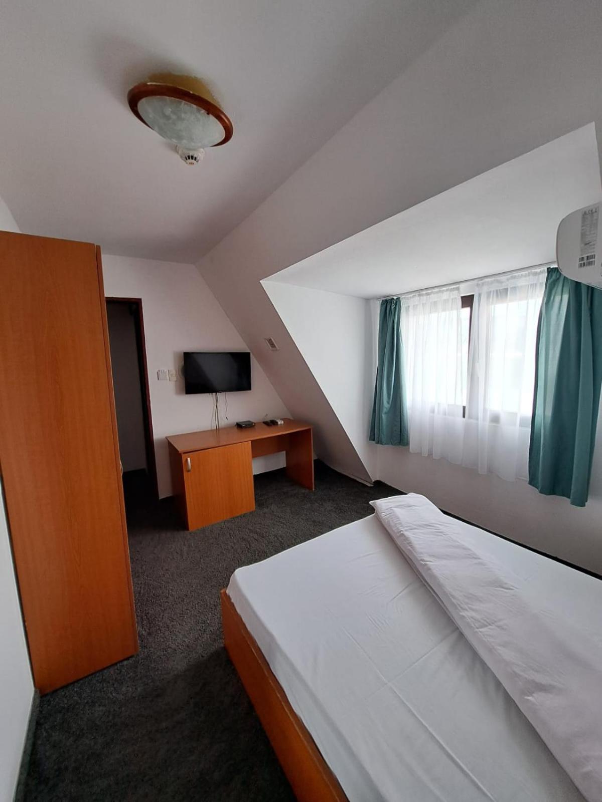 Hotel Pescarus Port Bicaz Eksteriør bilde